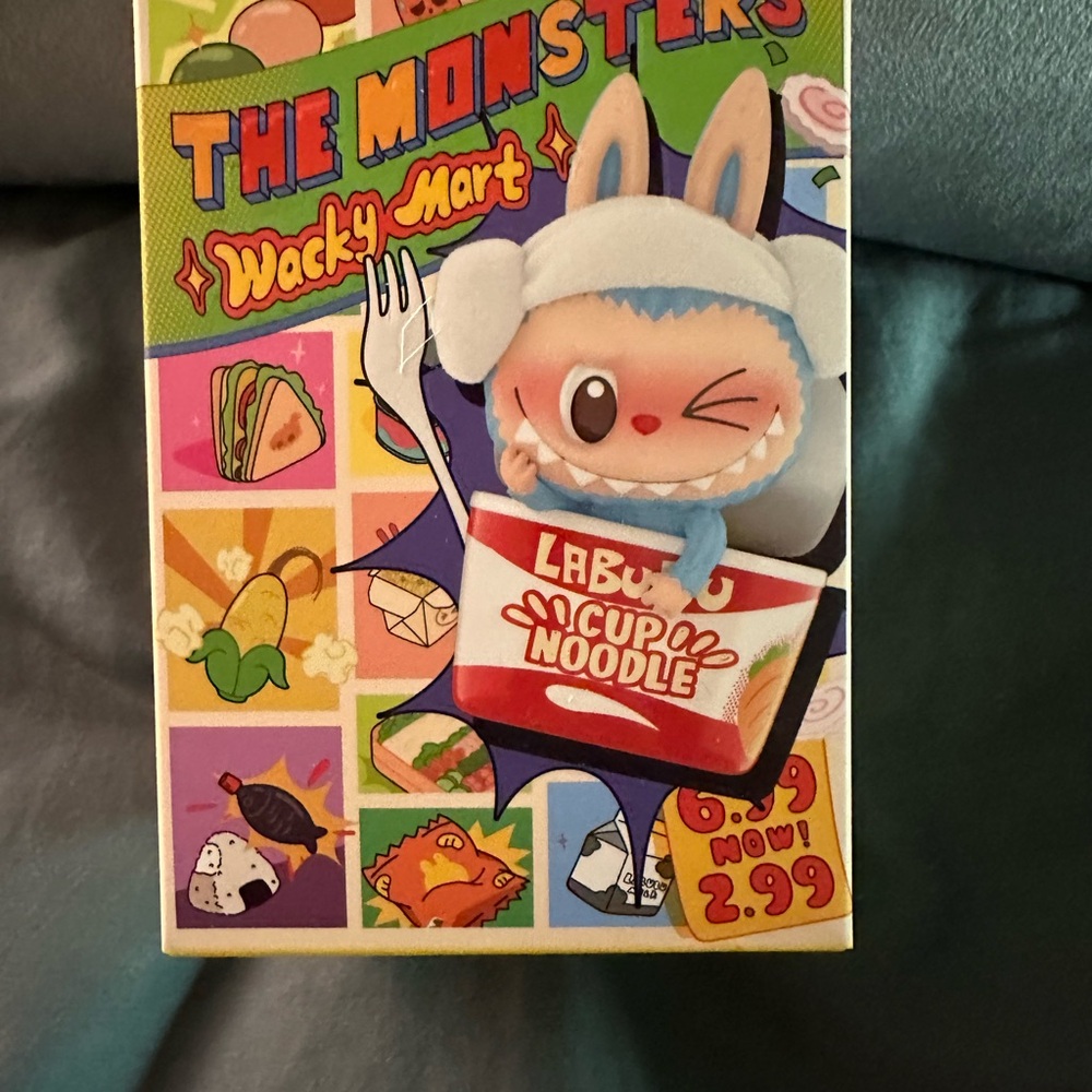 Pop Mart Wacky Mart figure